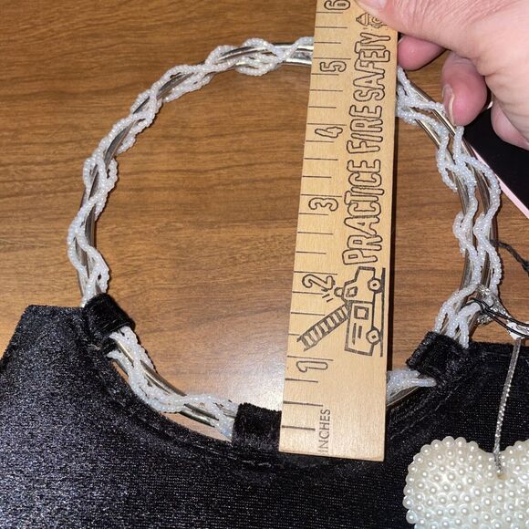 Victoria Secret Black Velvet Satchel Bag Purse Gift Bag Pearl Heart Charm Small - Picture 4 of 11